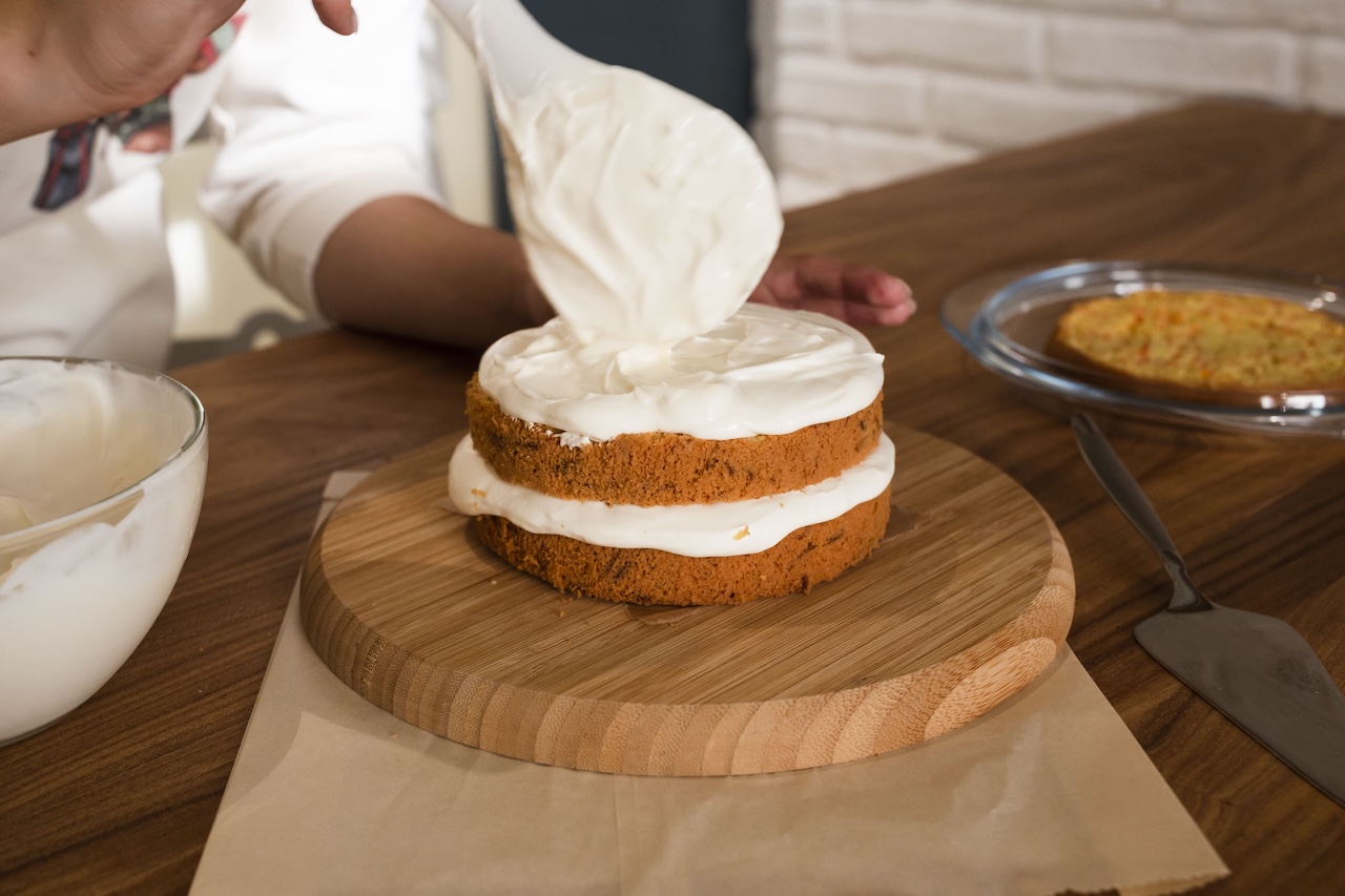 Glutensiz Yaş Pasta Nasıl Yapılır?